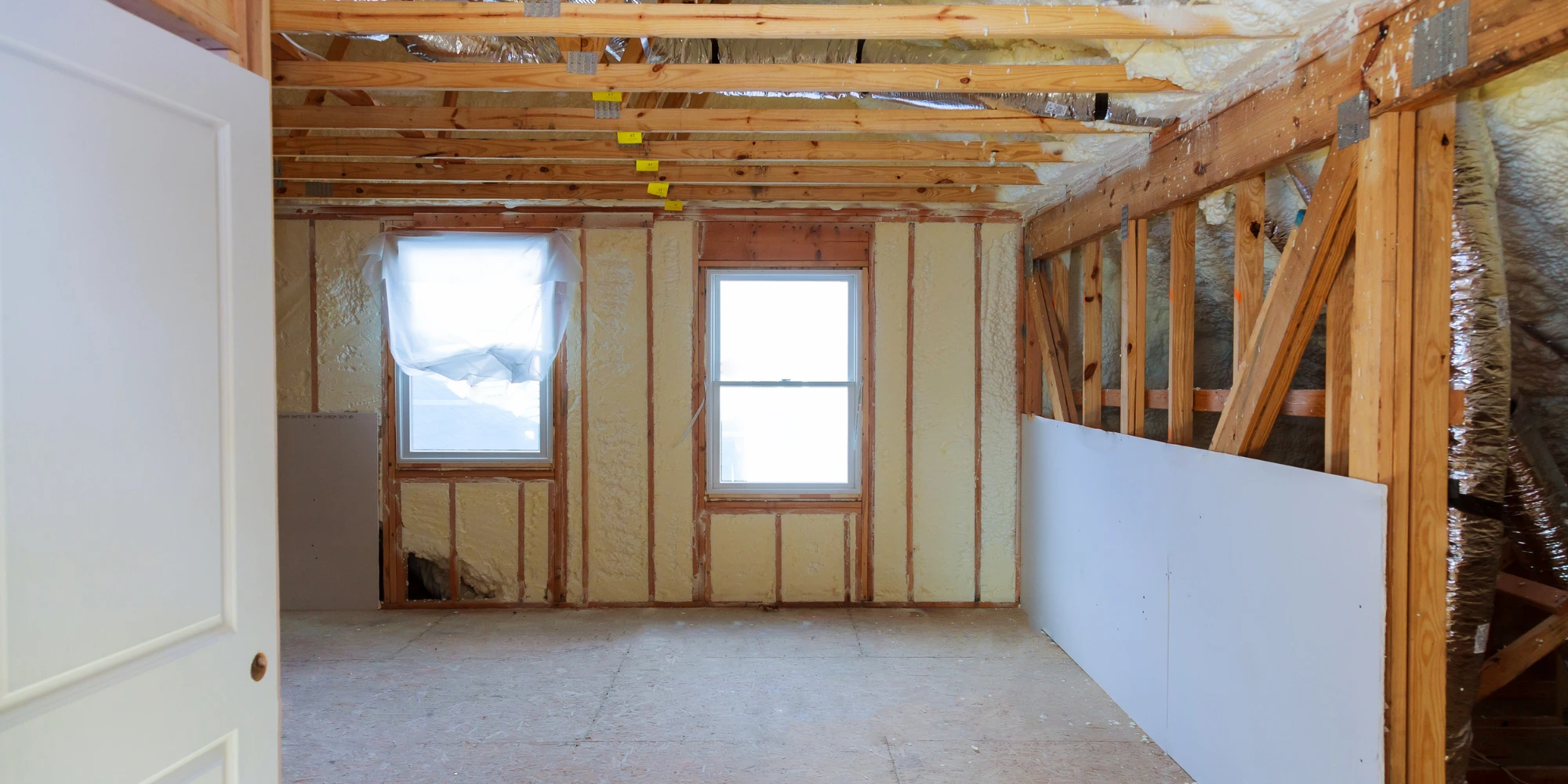 Préparer sa maison pour l'hiver : checklist isolation et chauffage